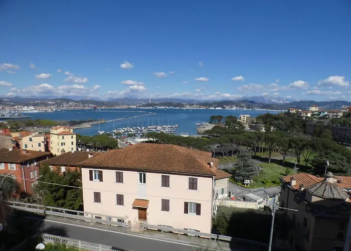 Ca' Argentina Vista Mare Tatil Evi *